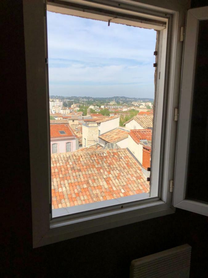 Sous Le Toit Pres De La Cathedrale St.Pierre Apartment Montpellier Luaran gambar